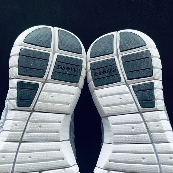 Nike Free Flyknit Chukka Womens Pure Platinum Wolf Grey 639699-001 Size 8.5 US - Picture 8 of 10